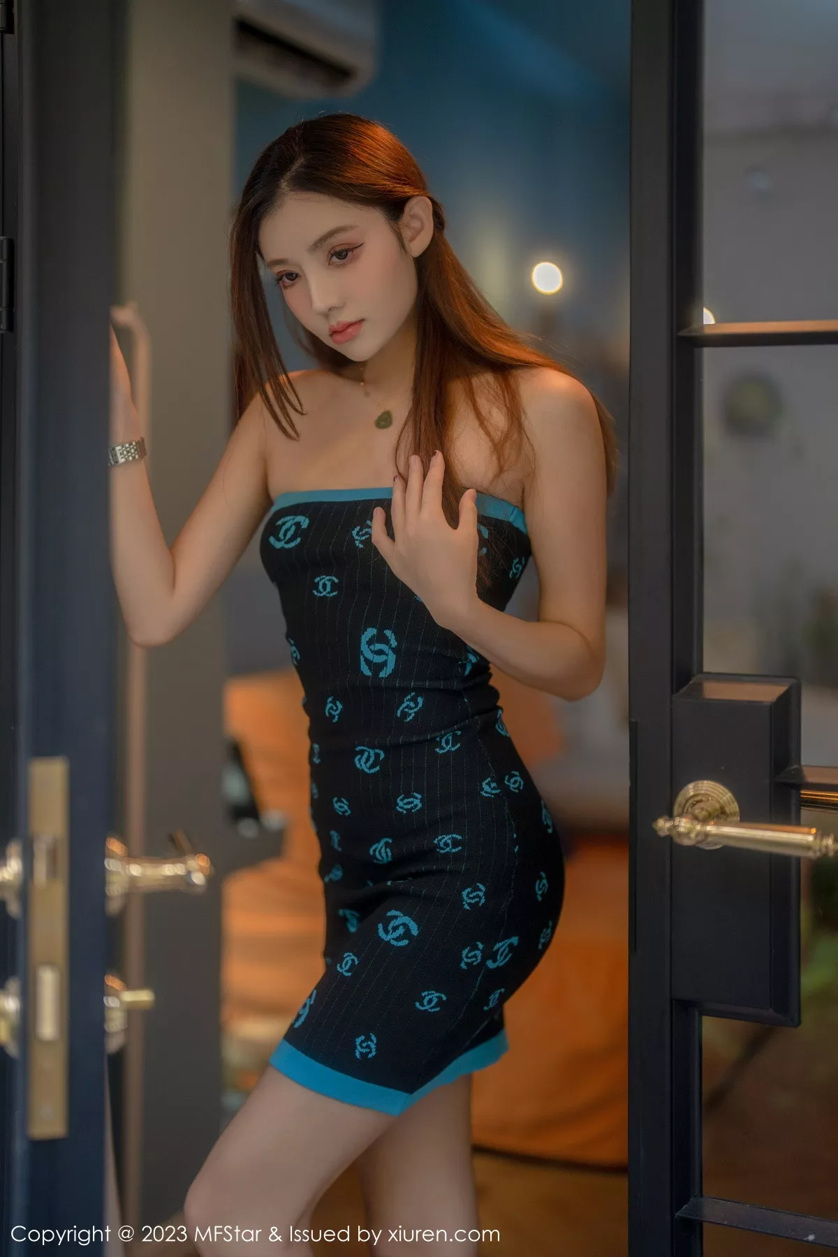 [MFStar模范学院]第586期加朵写真-秀人资源网